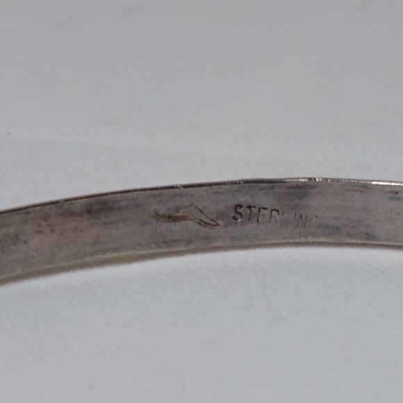 Vintage Small Sterling Decorative Open Bangle - Picture 9 of 14